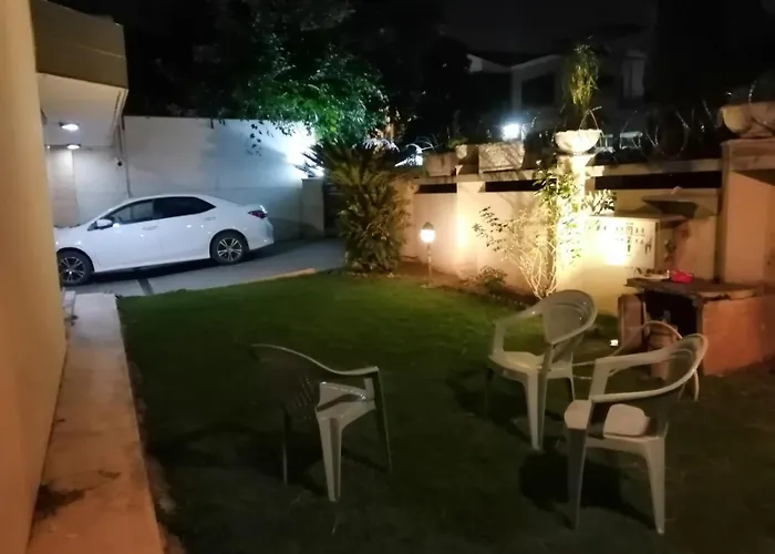 Islamabad Family Lodges Guest House